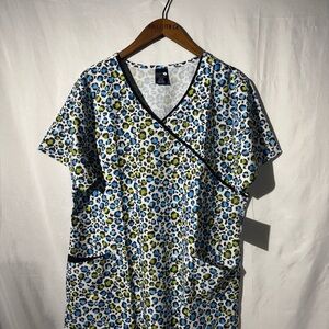 Vibrant Leopard Print Women's Blouse